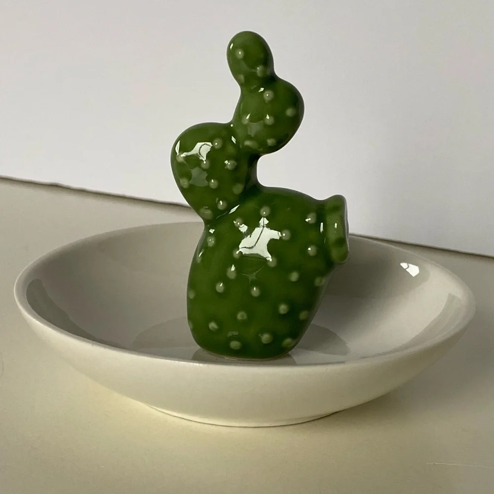 Cactus Ring Holder Dish Ceramic Vintage Jewelry Tray Green White Bowl Southwest